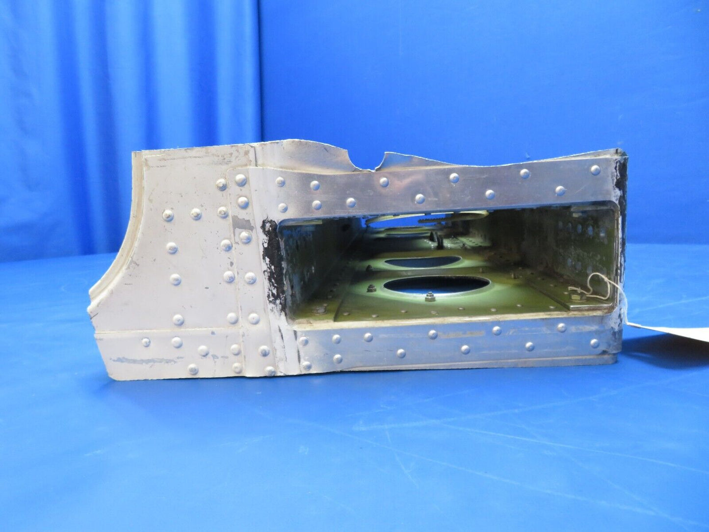 Piper PA-28-140 Box Assy Spar LWR Cockpit  P/N 66689-00 (0823-431)