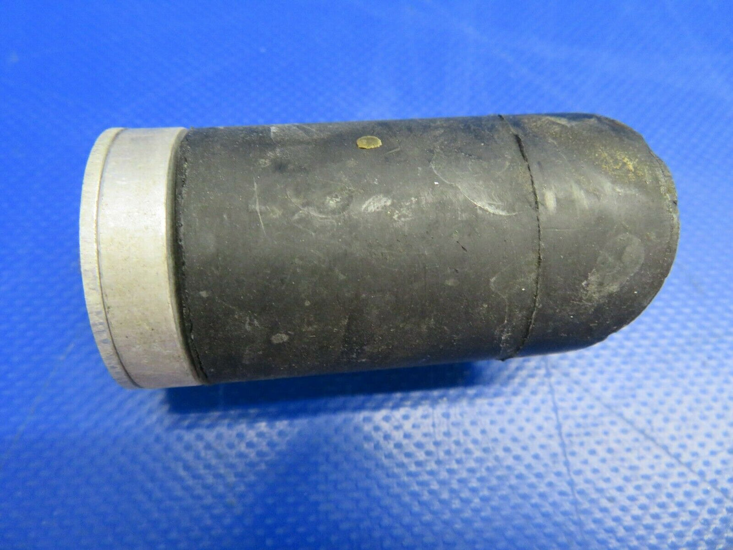 Piper PA-32RT-300 Lance II T-Bar Bumper P/N 63927-00, 63927-000 (0520-555)