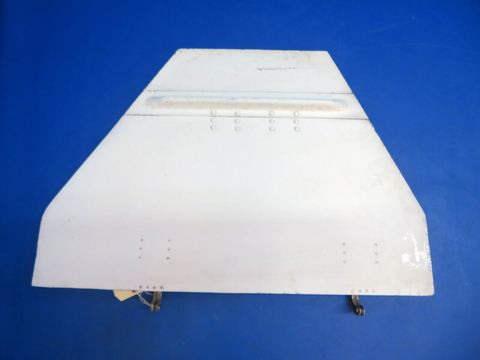 Beech 95-B55 Baron LH OTBD MG Door w/ Rods & Hinges P/N 35-815055-68 (0123-565)