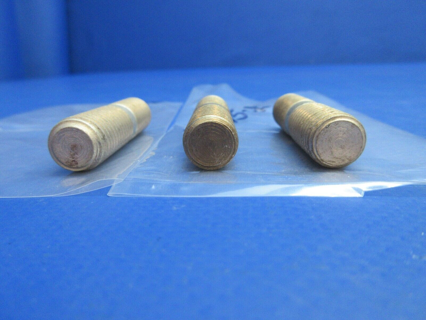 McCauley Threaded Propeller Stud LOT OF 3 P/N B2990-30 NOS (0523-408)