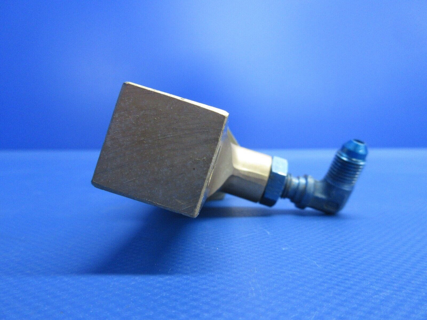 Cessna 210 Down Lock Actuator Assy P/N 1280120-1 CORE (0124-1274)