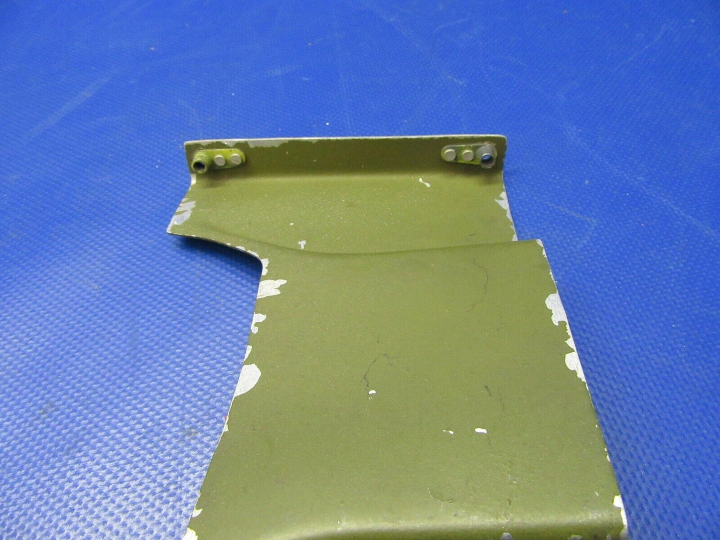 Cessna 210 / P210N Panel Assembly Pedestal P/N 2113136-1 (0421-557)