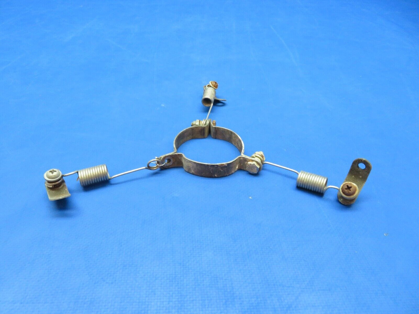 Cessna 310 310F Exhaust Stack Centering Clamp Spring Assy 0852000-28 (1123-350)
