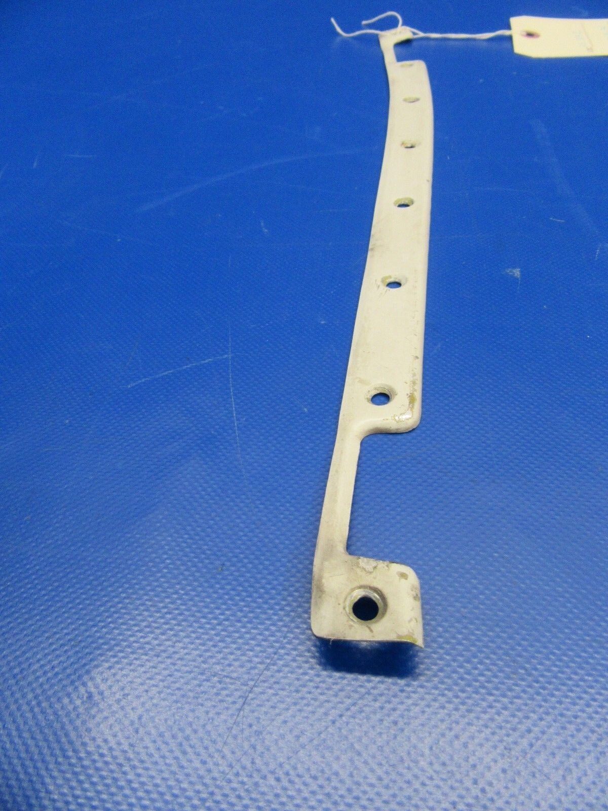 Beech Baron Strip Retainer Cabin P/N 50-534033-179 (0118-34)