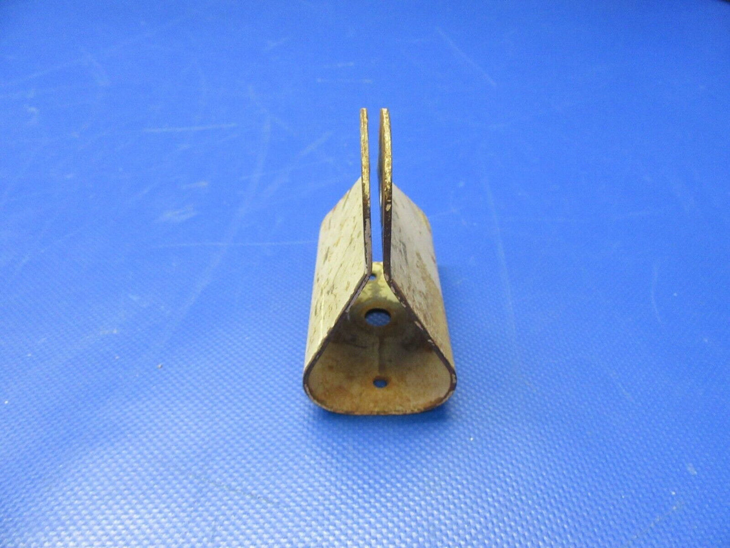 Beech Baron 95-B55 Center Seat Support Bracket P/N 96-534051-15 (1121-347)