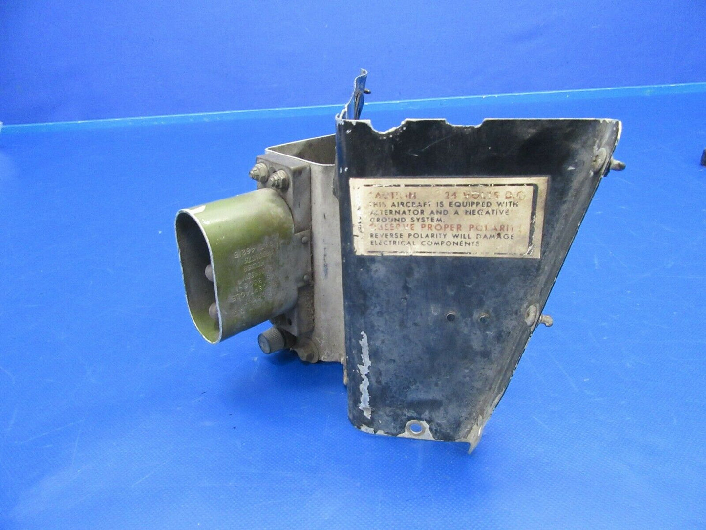 Cessna P210N / 210 Battery Box Lid & Cover w/ Plug & Relay 1250952-7 (1019-116)