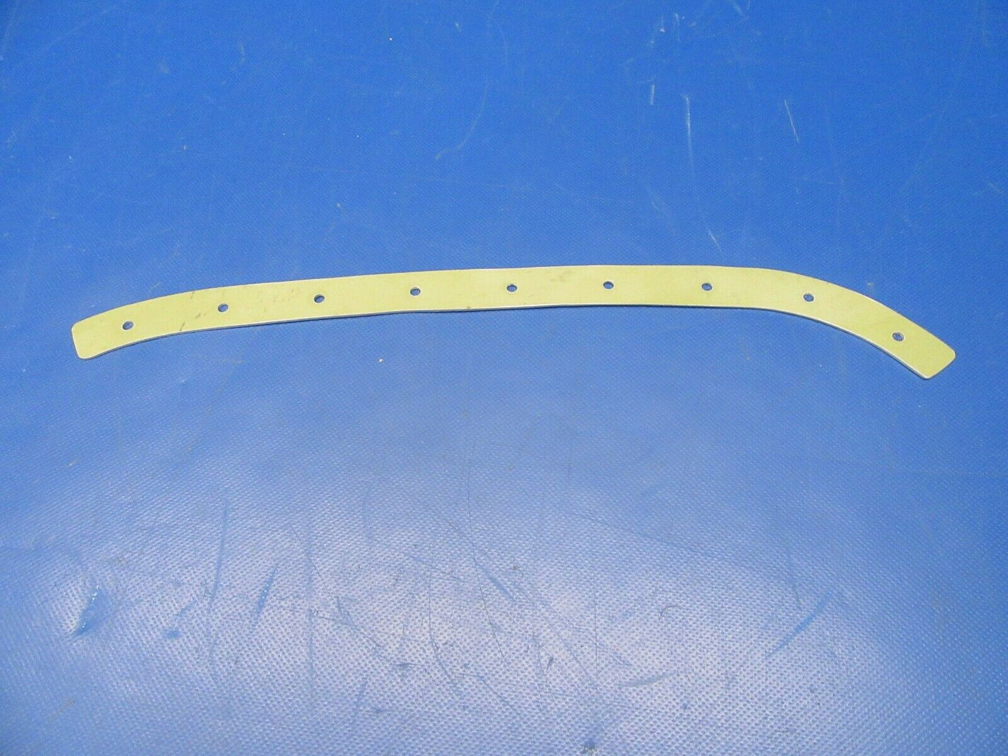 Beech 400 Retainer RH FWD Window P/N 45A30713-008 NOS w/8130 (0419-412)