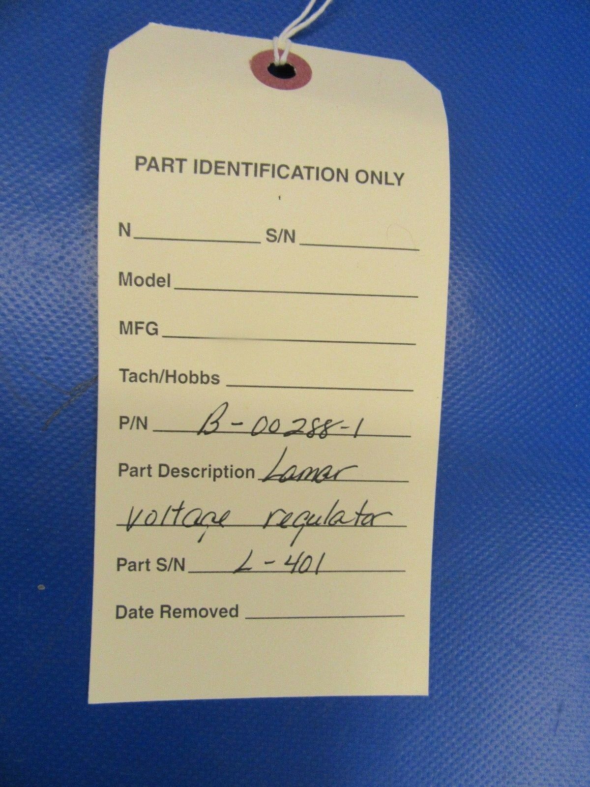 Lamar Voltage Regulator 14V P/N B-00288-1 w/ 8130 (0618-152)