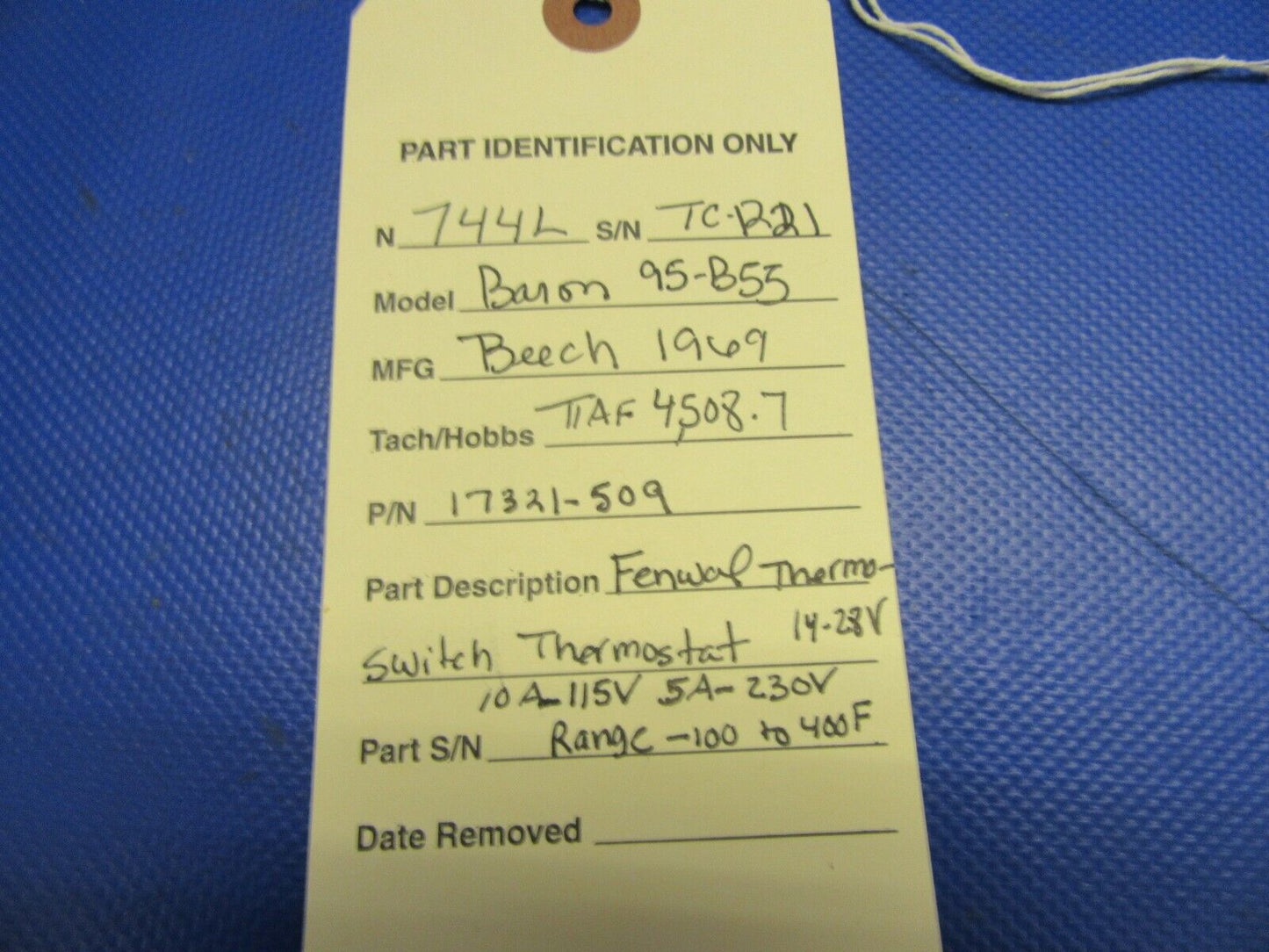 Beech 95-B55 Fenwal Thermoswitch Thermostat 14V / 28V P/N 17321-509 (0621-55)
