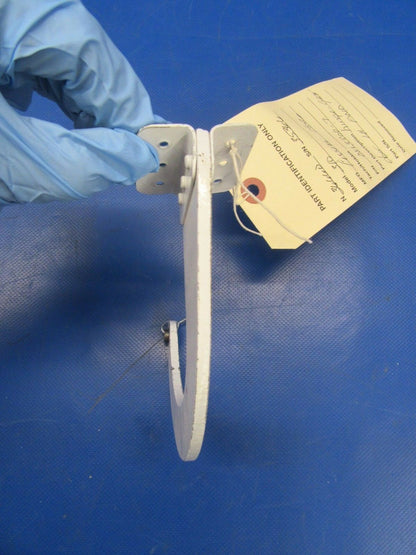 Cessna 310 Hinge Gear Door LH FWD P/N 0813300-7 (1118-142)