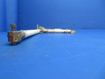 Lake LA-4-200 RH Main Gear Drag Strut Assy P/N 2-4100-82 (0123-503)