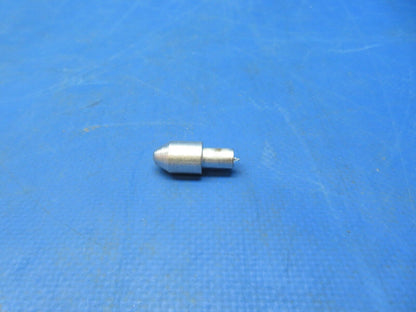 Cessna Stop Assy P/N 0710624-4 NOS (1023-220)