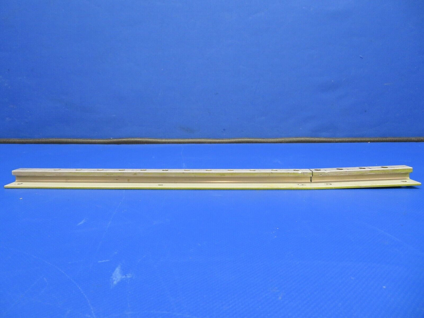 Beech N35 Bonanza Track / Rail Rear Seat FWD P/N 95-420016-39 (0121-320)