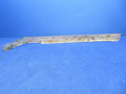 Cessna 150 / 150F Wing Fairing LH & RH P/N 0426003-18 (0822-552)