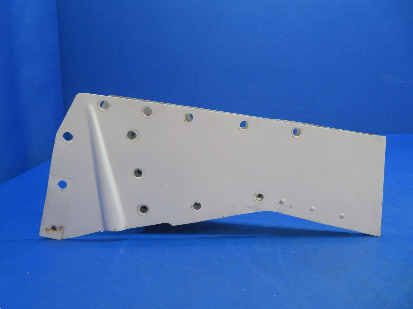 Aerostar 602P RH Fairing Assy Horizontal Stabilizer P/N 220028-04 (0123-838)