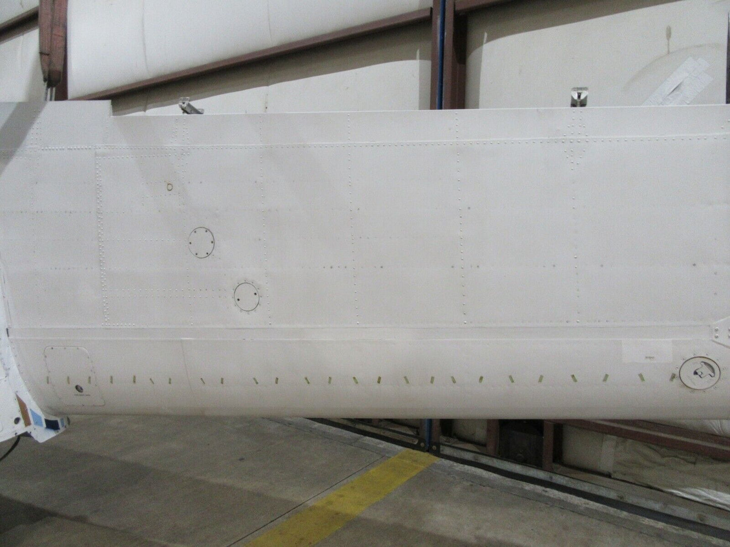 1974 Beech Baron E-55 Wing LH P/N 96-110005-703 (1119-02)