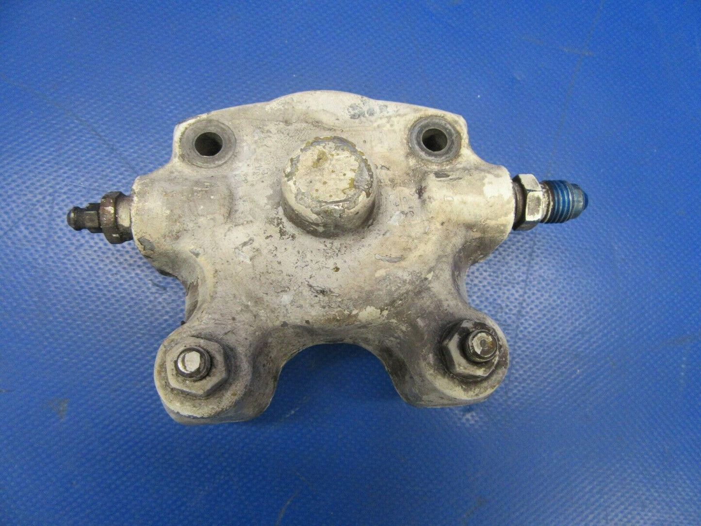 Beech Sierra B-24R Cylinder Assy Brake 061-14200, 30-79, 30-79A (0719-303)