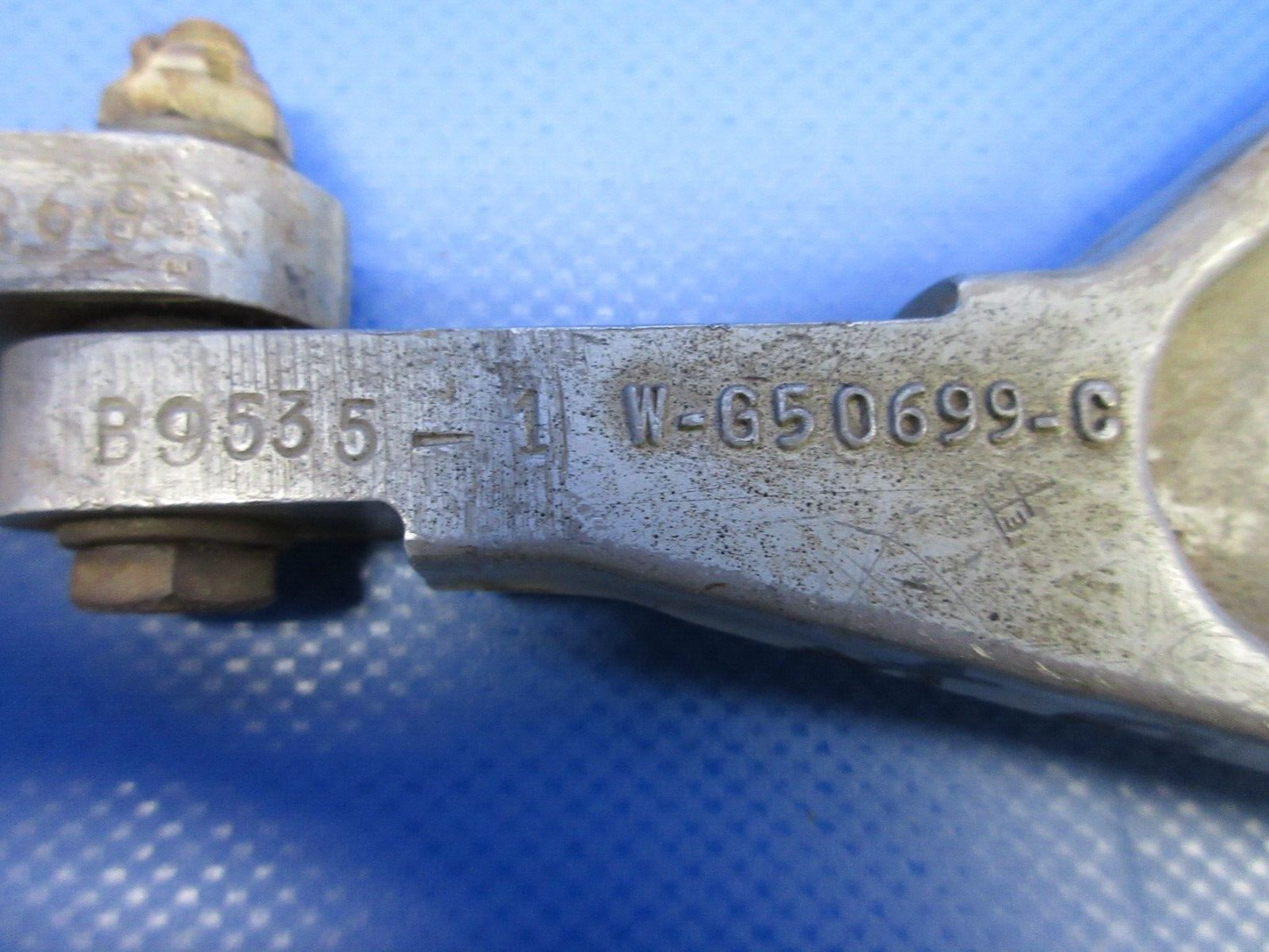 Piper PA23 Aztec Scissor And Bushing Assembly P/N 752-914 (0224-1237)