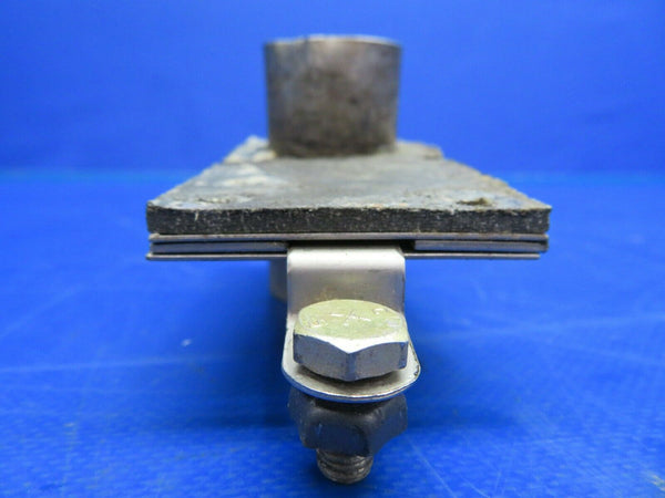 Piper PA-32RT-300 Lance II Valve Assy Defroster P/N 38145-00 (0520-574)