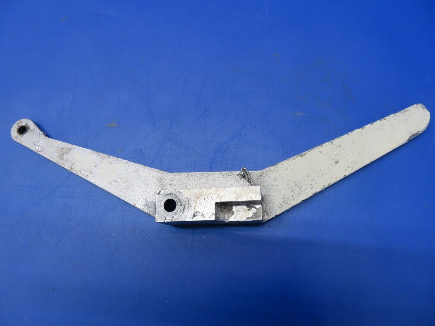 Piper PA-28R-201T Nose Gear Spring Arm Assy P/N 35735-02 (1122-465)