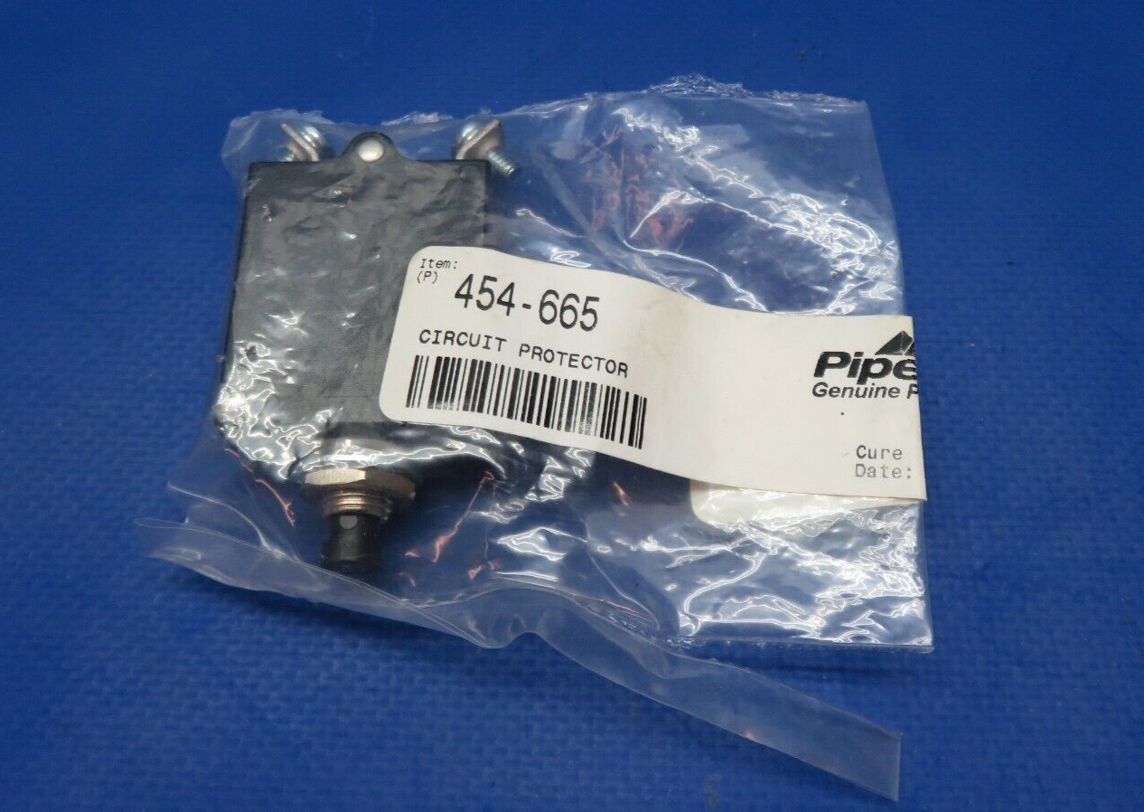 Piper  Potter & Brumfield 40 AMP W23-X1A1G-40 Circuit Breaker NOS (0523-133)