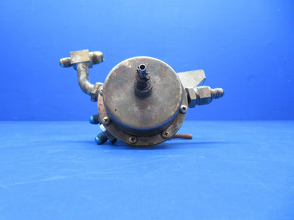 Cessna 310 / 310Q Airborne Fuel Valve Assy P/N 1H13-14 (0923-335)