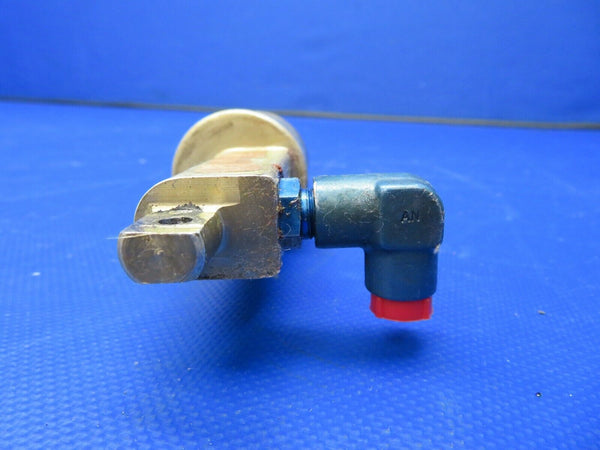 Cessna 177RG Master Brake Cylinder w/ Clevis RH P/N 2067005-2 (0621-737)