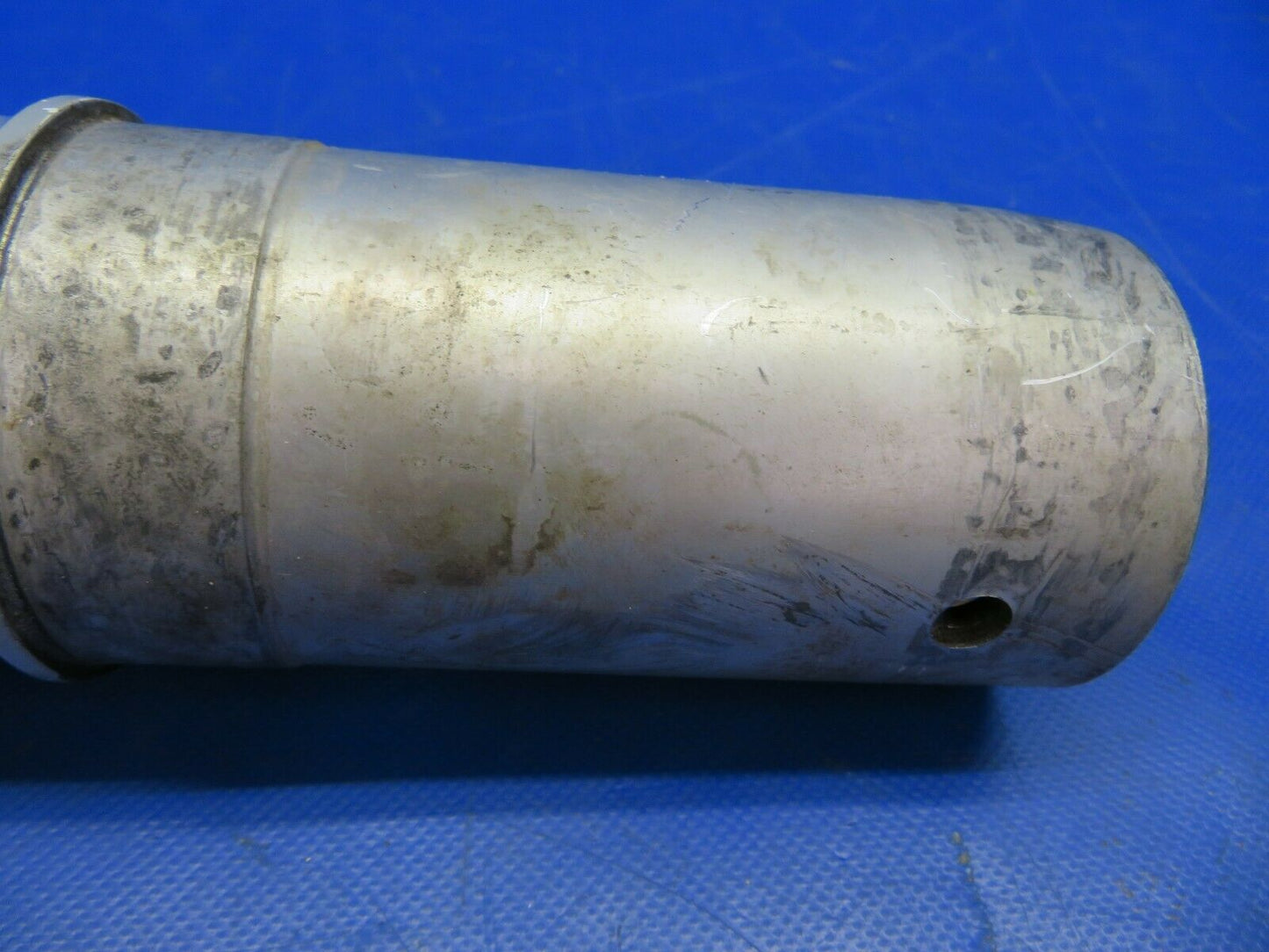 Cessna 310 Shock Strut Tube RH Casting Number 041002-498 (0520-510)