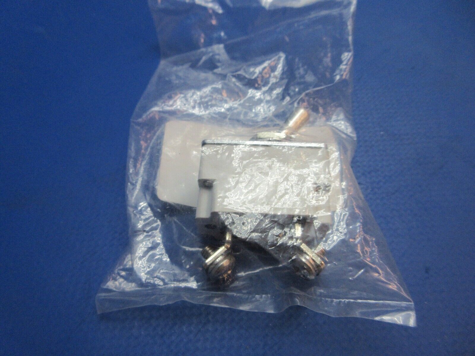 Klixon Circuit Breaker Toggle Switch P/N 7270-5-25 NOS (0823-134)