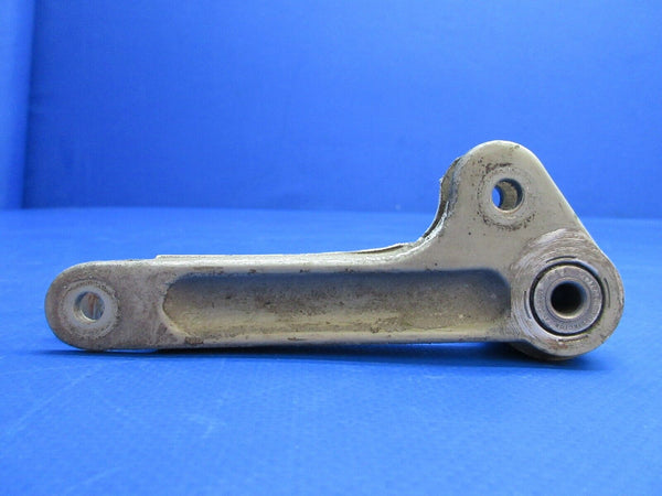 Cessna 401 Arm Assy Nose Gear Retract P/N 0842108-2 (0523-418)