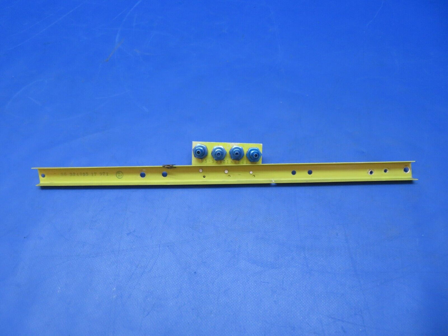 Beech 95-B55 Panel Plumbing Bracket P/N 95-324018-141 LOT OF 2 (0523-981)
