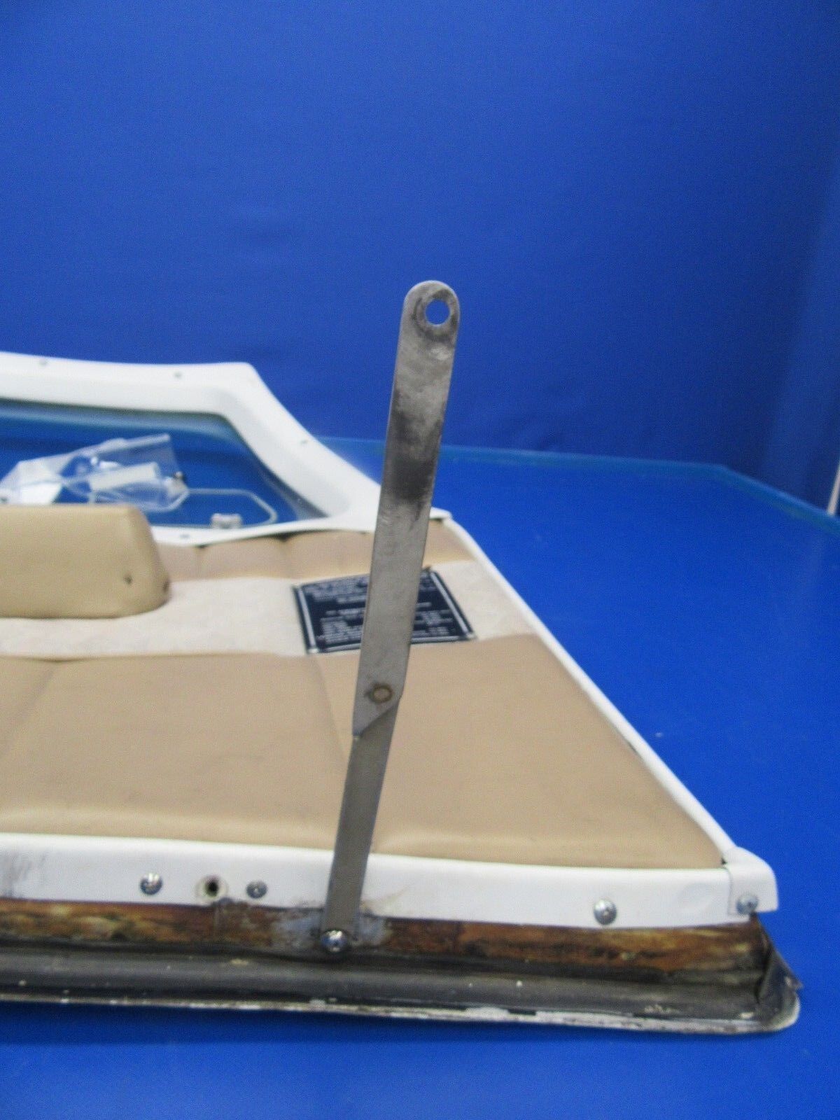 Beech B-24R Sierra Door Cabin LH Green P/N 169-420036-661 (0618-360)