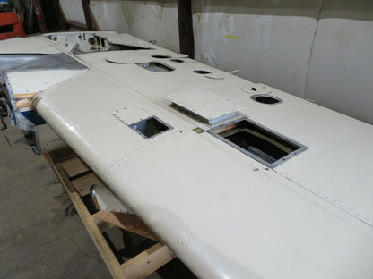 1969 Beech Baron 95-B55 RH Wing P/N 96-110005-610 (0521-101)