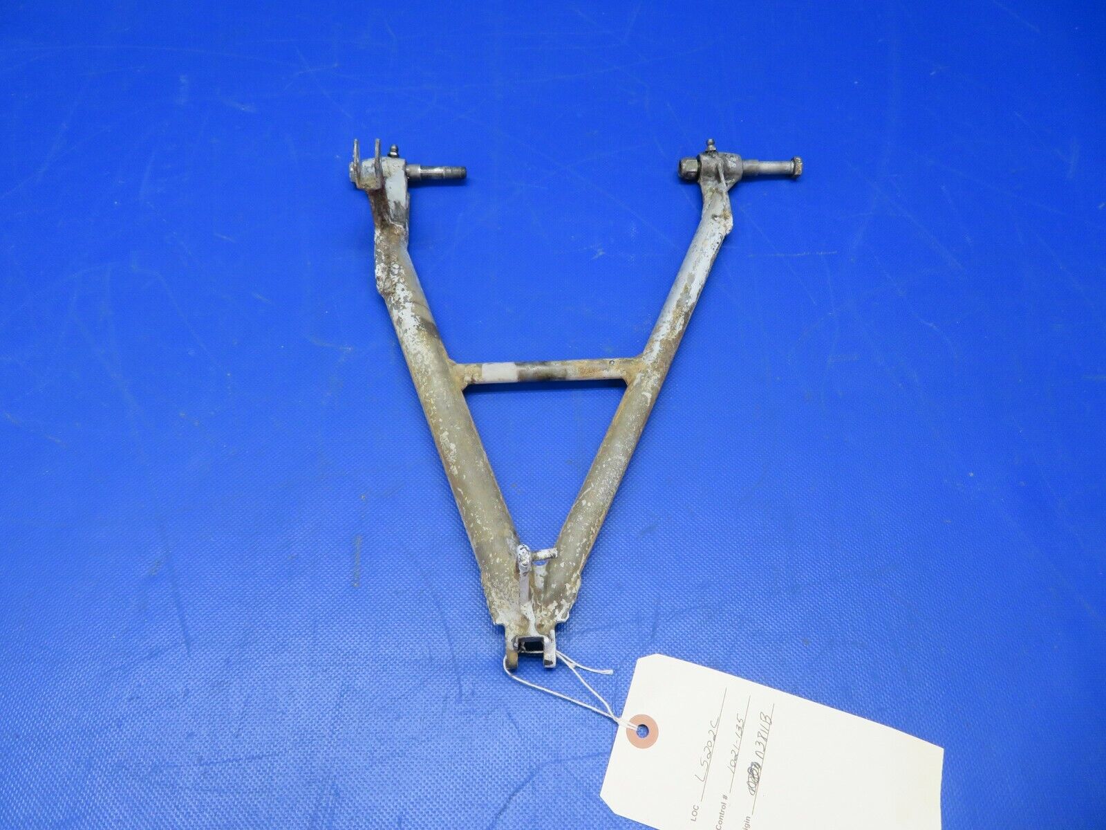 Beech F35 Bonanza Nose Gear Retract V Brace Upper P/N 35-825072 (1021-135)