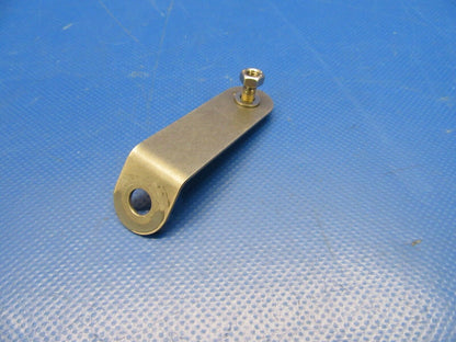Diamond DA40-180 Oil Hose Bracket Plate P/N D41-7906-00-01 (0319-373)