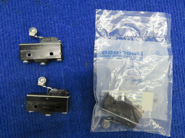 Beechcraft Switch P/N BZ7RW82255518T LOT OF 3 NOS (0522-99)