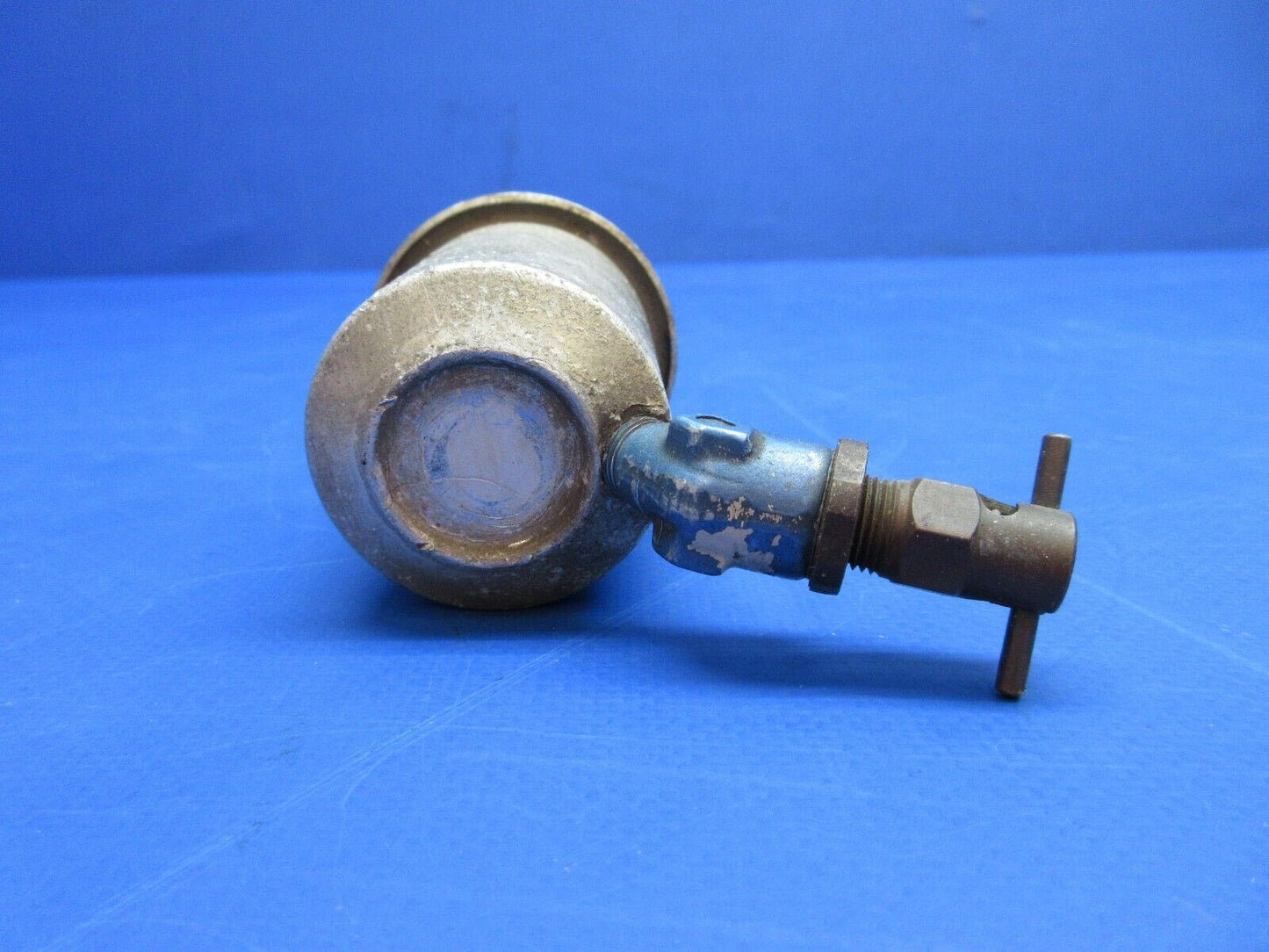 Piper PA-28-236 Dakota Fuel Gascolator Assy P/N 35715-03 (0623-242)