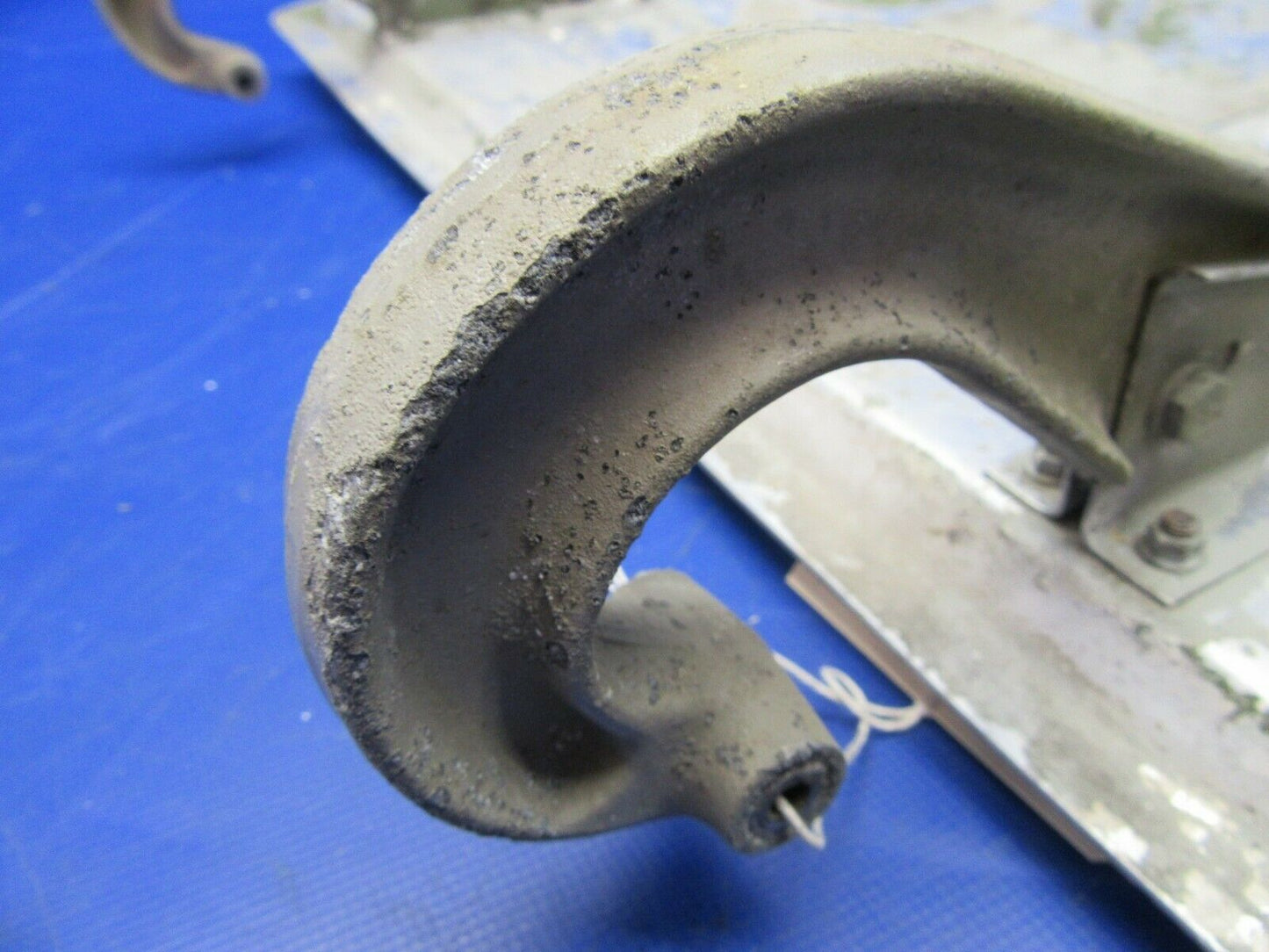 Cessna 310P LH Wheel Well Landing Gear Door Assembly P/N 0826002-200 (0620-247)