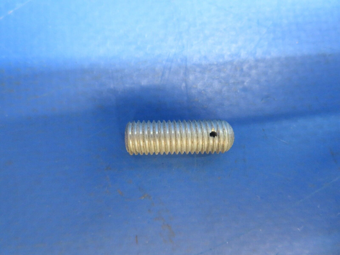 Cessna Screw P/N 33-199-45B NOS (0123-514)