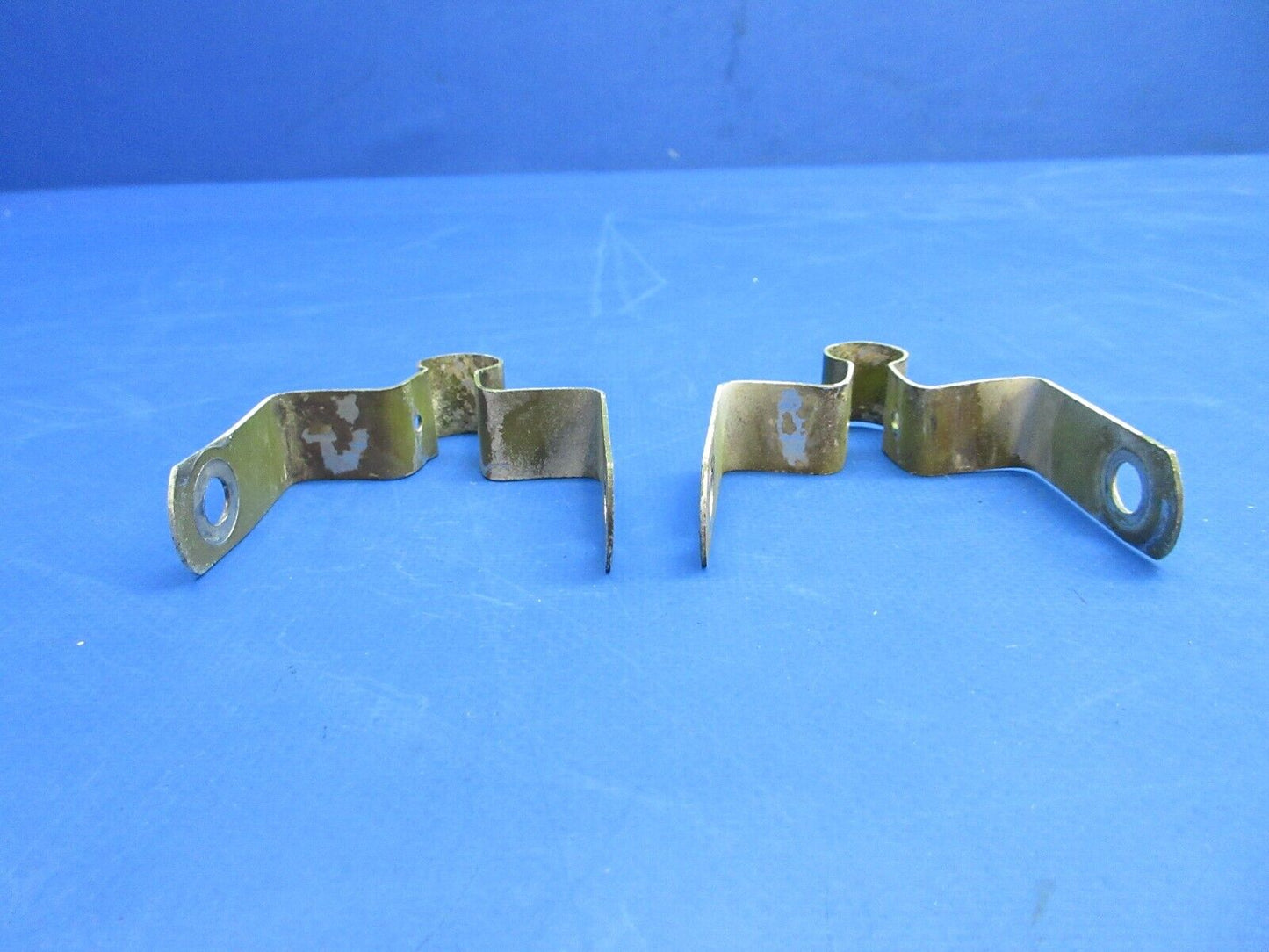 Piper PA-28-236 Dakota Brake Hose Clip P/N 63332-03 LOT OF 5 (0623-265)