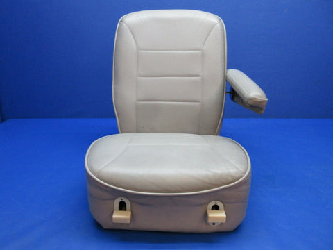 Cessna 401 / 401A Co-Pilot Seat Assy - Gray Leather P/N 5014047-4 (1223-1490)