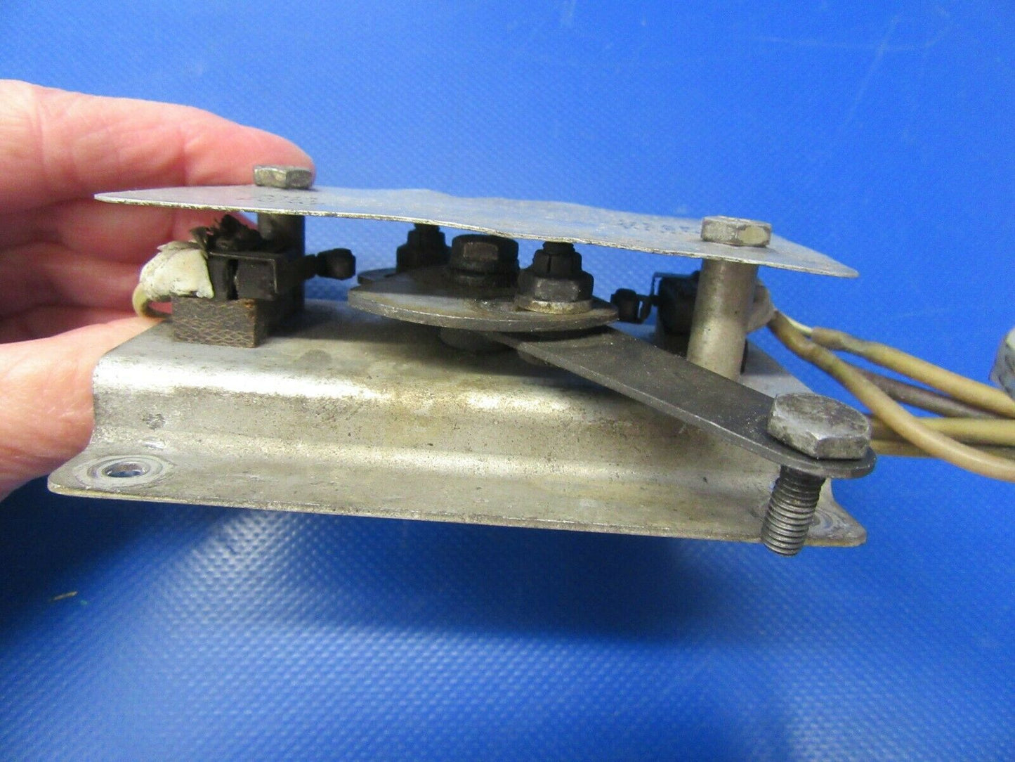 Cessna P210N / 210 Switch Assy Gear Warning & Fuel Pump 1270727-1 (0919-304)