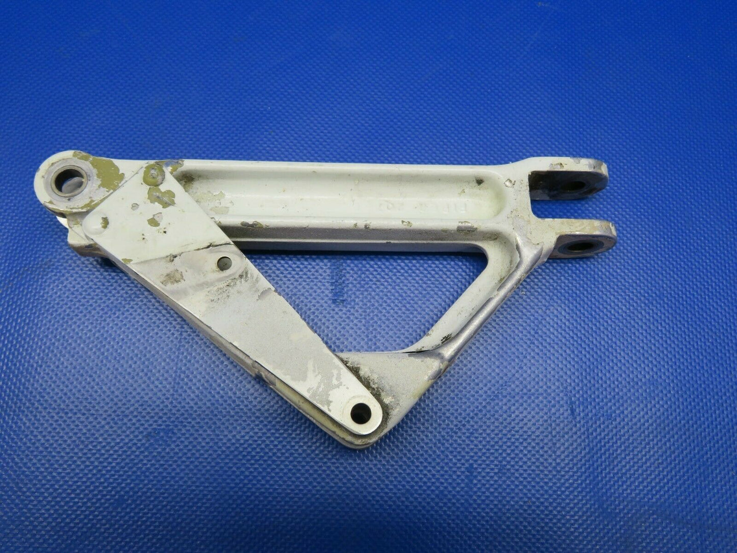 Piper PA-32R-300 Lance Truss & Link Assy Main Gear LH P/N 67025-05 (0121-303)