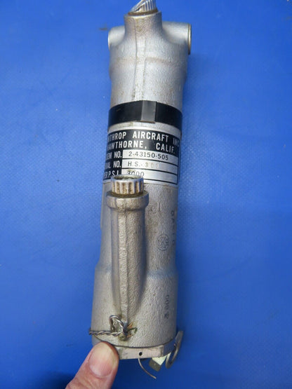 Northrop Aircraft Cylinder Assy P/N 2-43150-505 (1122-471)