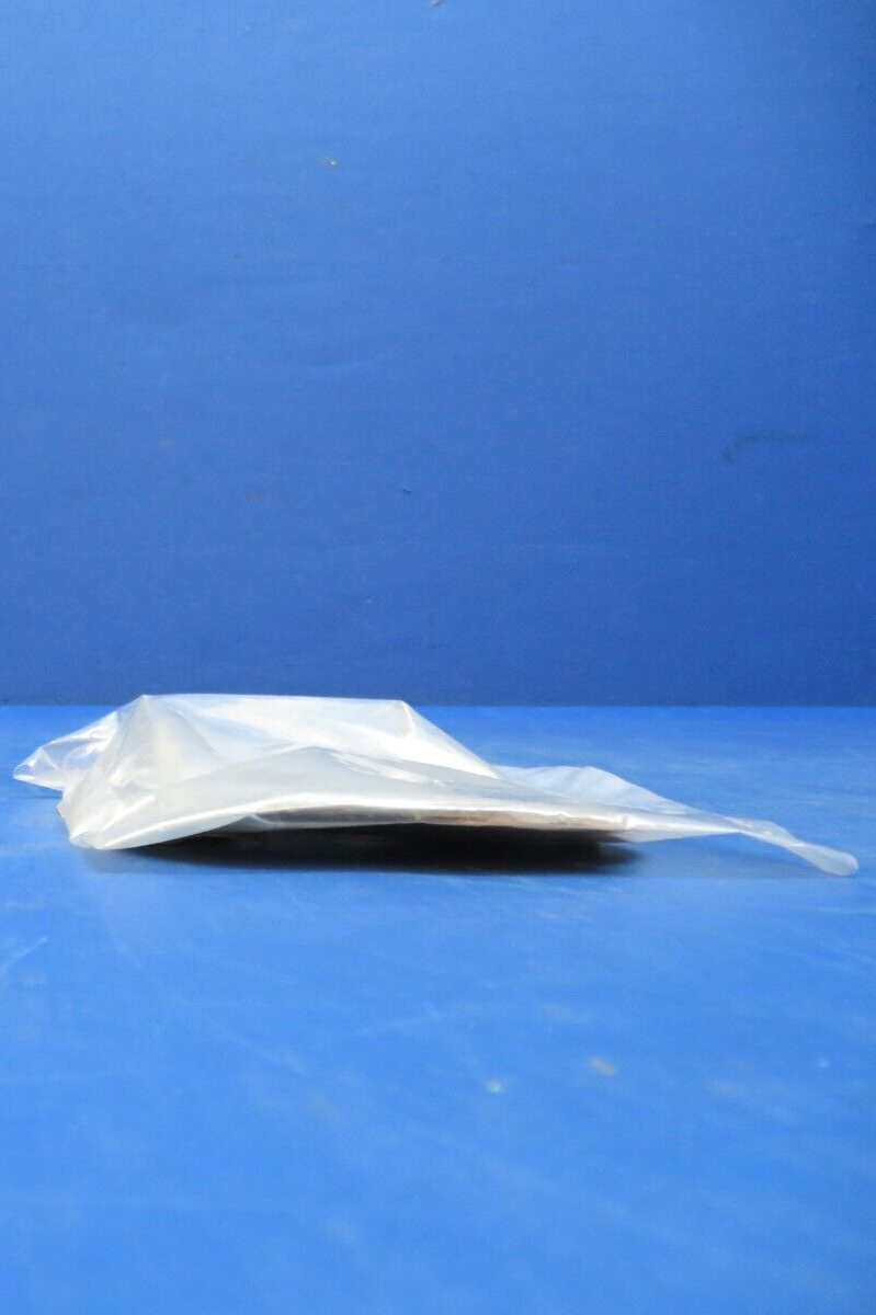 Cessna Cover "Duck Bill" Assy Nose Wheel Pant P/N 0542117-5 NOS (1023-395)