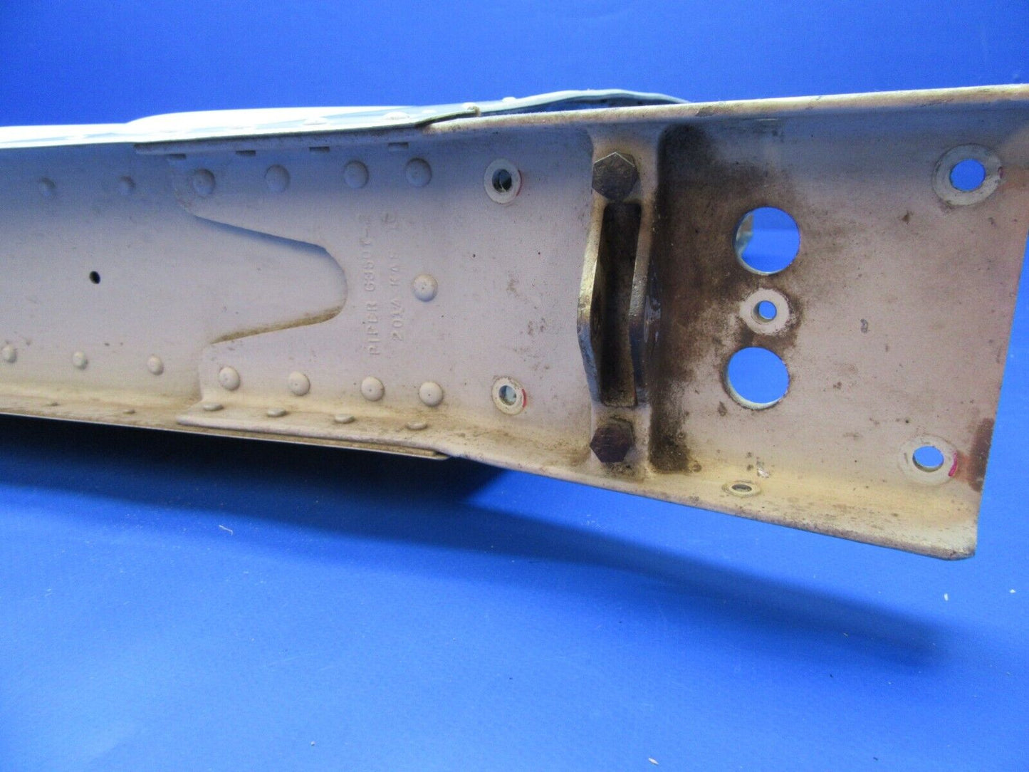 Early PA-28 Vertical Stabilizer / Fin P/N 63500-00 (0423-230)