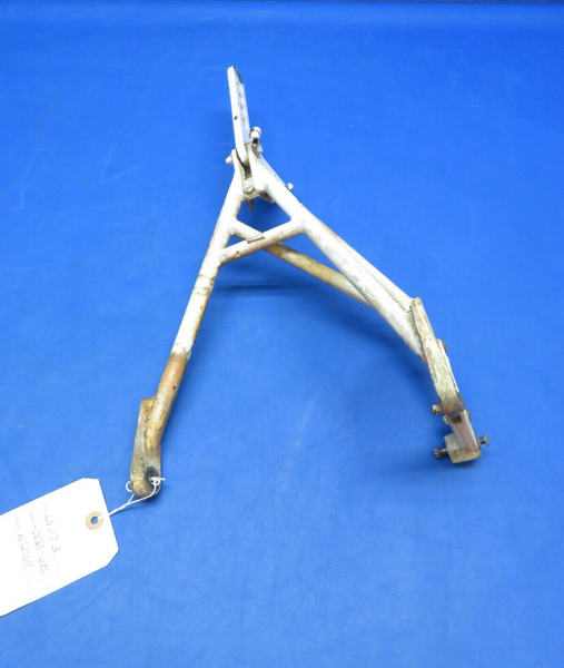 Cessna 310 / 310Q Nose Gear Drag Brace Truss Assy P/N 5042002-1 (0823-695)