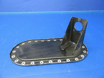 Cessna 310P Wingtip Tank Forward Panel Light Bracket RH 0823400-18 (0819-335)