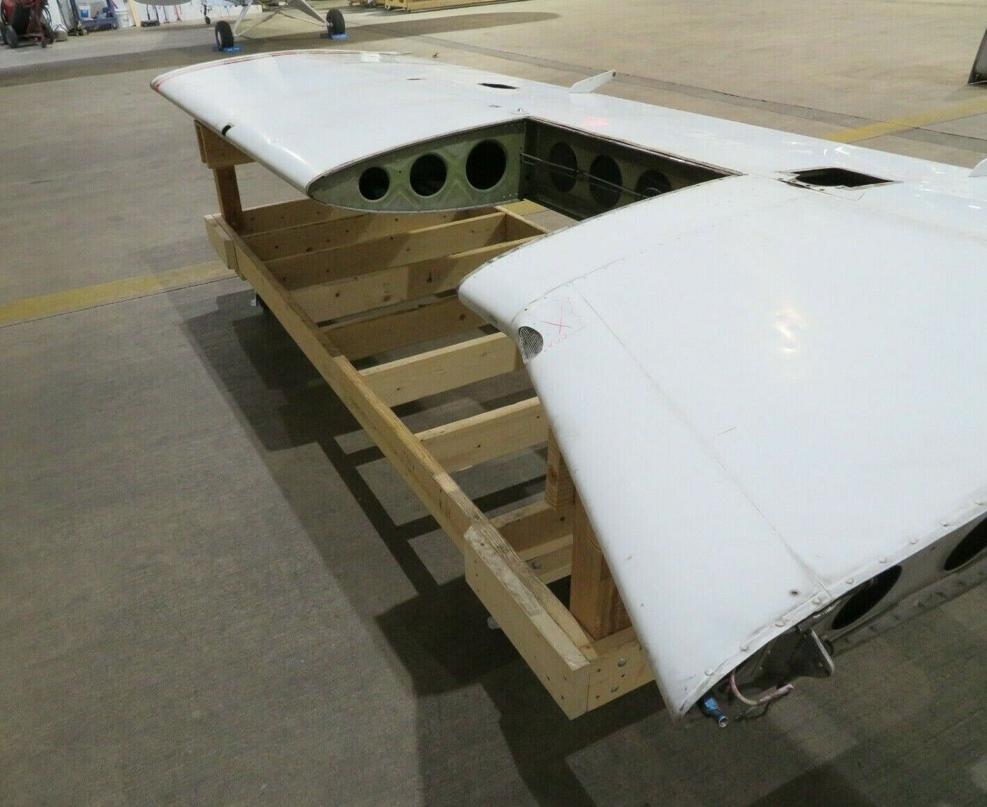 1969 Piper Cherokee PA-28-140 LH Wing P/N 66601-04 CORE (0221-315)