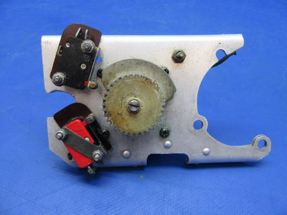 Cessna 310 Flap Position Transmitter w/ limit switches P/N 8TJ9 (0923-19)